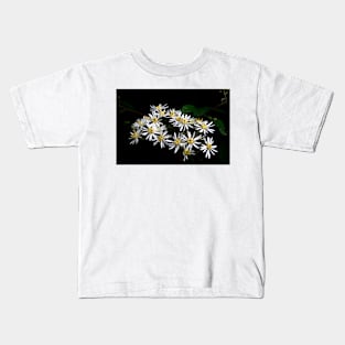 Sticky Daisy Bush Kids T-Shirt